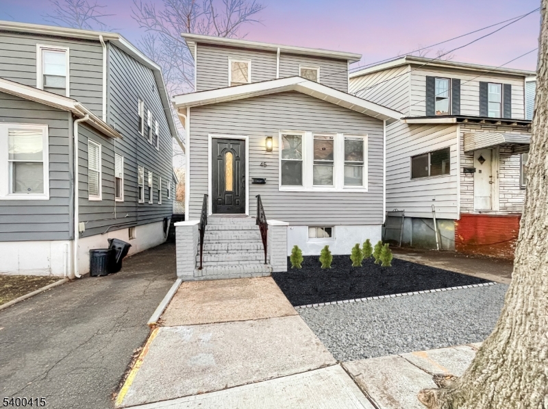 45 Rutgers Street Irvington, NJ 07111 - Photo 31 of 35