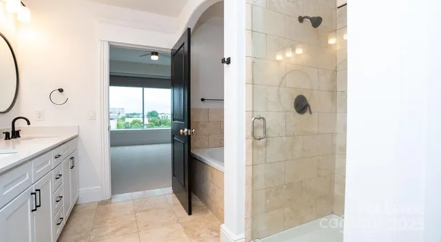 $5,100 | 4300 Sharon Road, Unit PH3, Charlotte, NC 28211