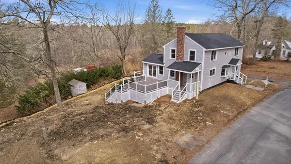 $890,000 | 45 Hiley Brook Road, Stow, MA 01775