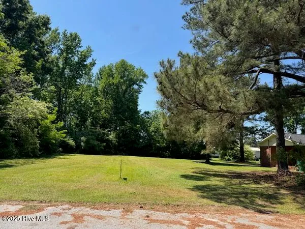 $12,000 | 413 Pecan Street, Robersonville, NC 27871