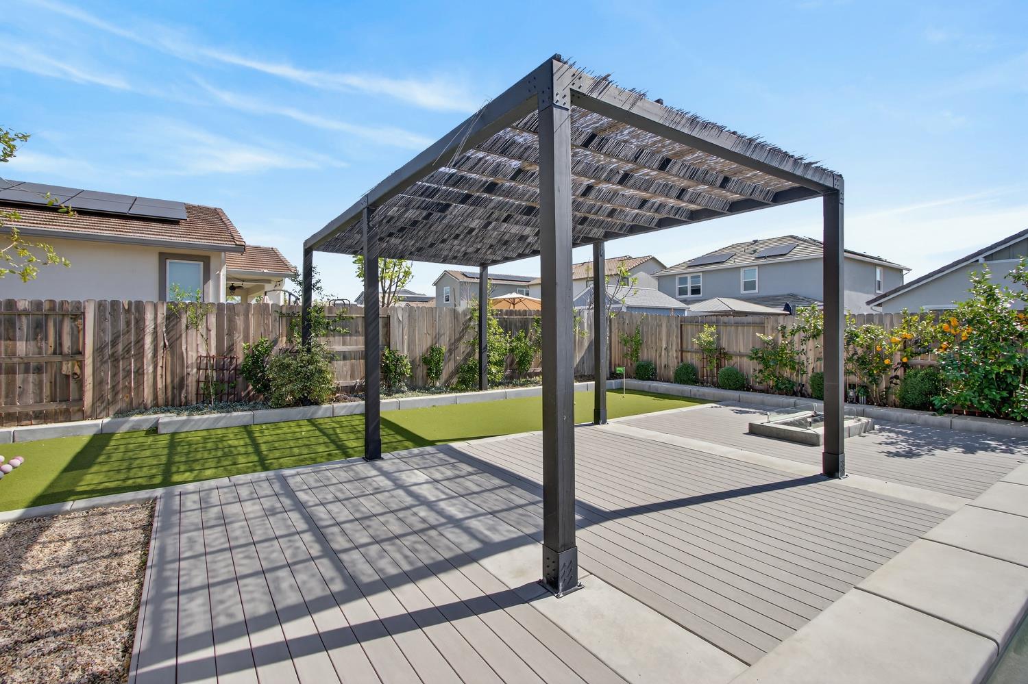 2883 Ridgecrest Drive Lincoln, CA 95648 - Photo 12 of 42 a house view with a outdoor space