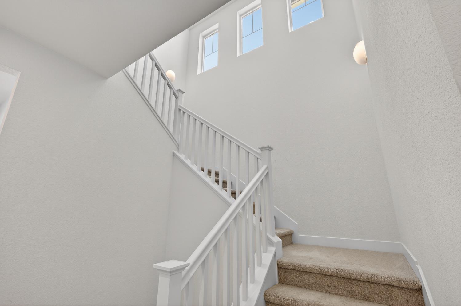 2883 Ridgecrest Drive Lincoln, CA 95648 - Photo 17 of 42 a view of entryway