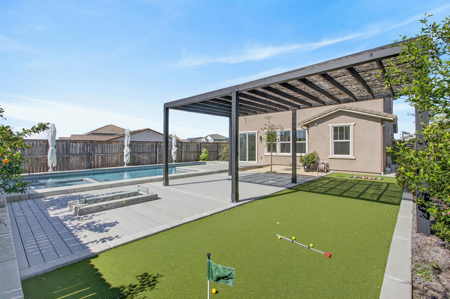 2883 Ridgecrest Drive Lincoln, CA 95648 - Photo 4 of 42 a view of a backyard with sitting area