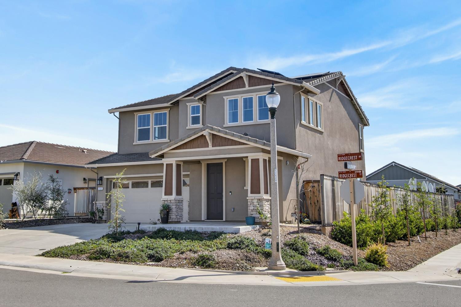 2883 Ridgecrest Drive Lincoln, CA 95648 - Photo 41 of 42 a front view of a house with a yard and garage