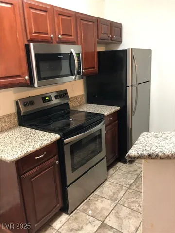 $1,175 | 5118 South Jones Boulevard, Unit 103, Las Vegas, NV 89118