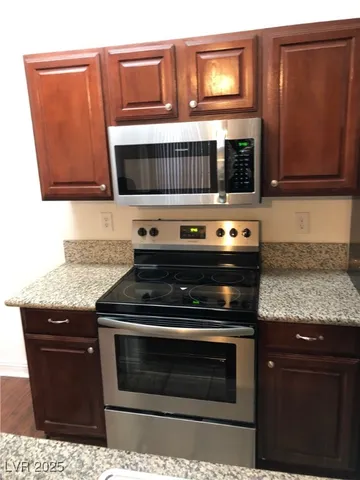 $1,175 | 5118 South Jones Boulevard, Unit 103, Las Vegas, NV 89118