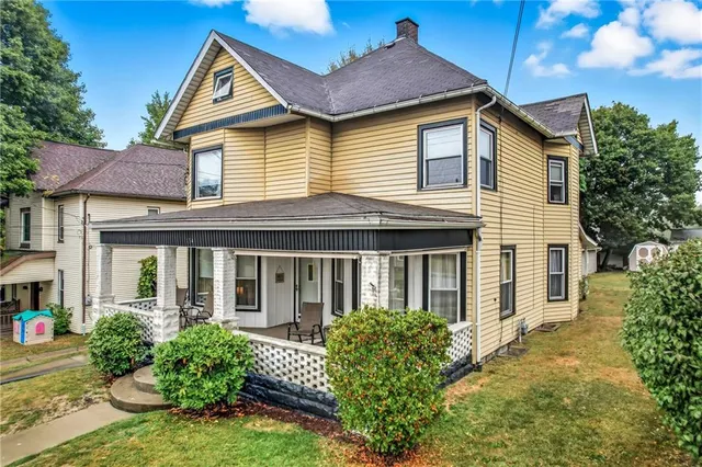 $183,000 | 134 North Mercer Avenue, Sharpsville, PA 16150