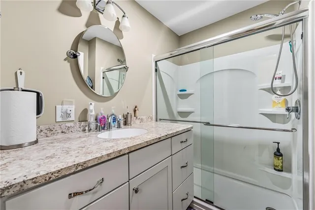 $183,000 | 134 North Mercer Avenue, Sharpsville, PA 16150