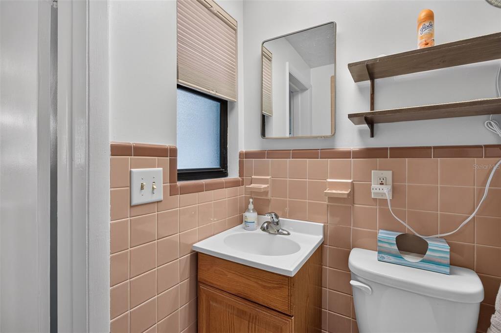 2012 Ripon Drive Clearwater, FL 33764 - Photo 13 of 24