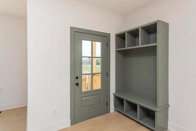 $3,600 | 5210 Georgia Avenue, Unit B, Nashville, TN 37209