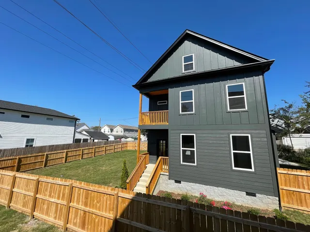 $3,600 | 5210 Georgia Avenue, Unit B, Nashville, TN 37209