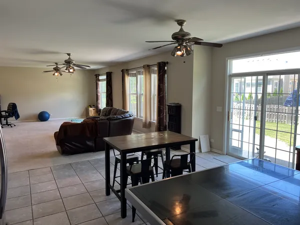 $3,500 | 9699 Fairfield Road, Huntley, IL 60142