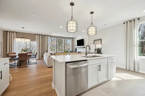 $492,083 | 2185 Ryegrass Lane, Unit 70004, Bolingbrook, IL 60490