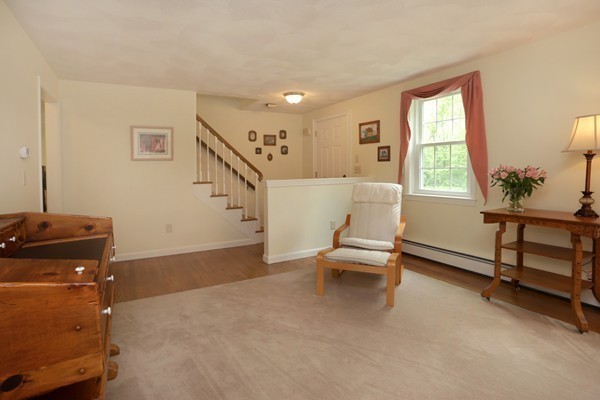 107 Spofford Road Boxford, MA 01921 - Photo 4 of 27