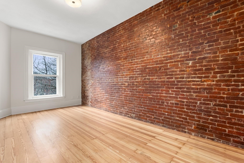 1874 Beacon Street, Unit 4 Brookline, MA 02445 - Photo 11 of 22