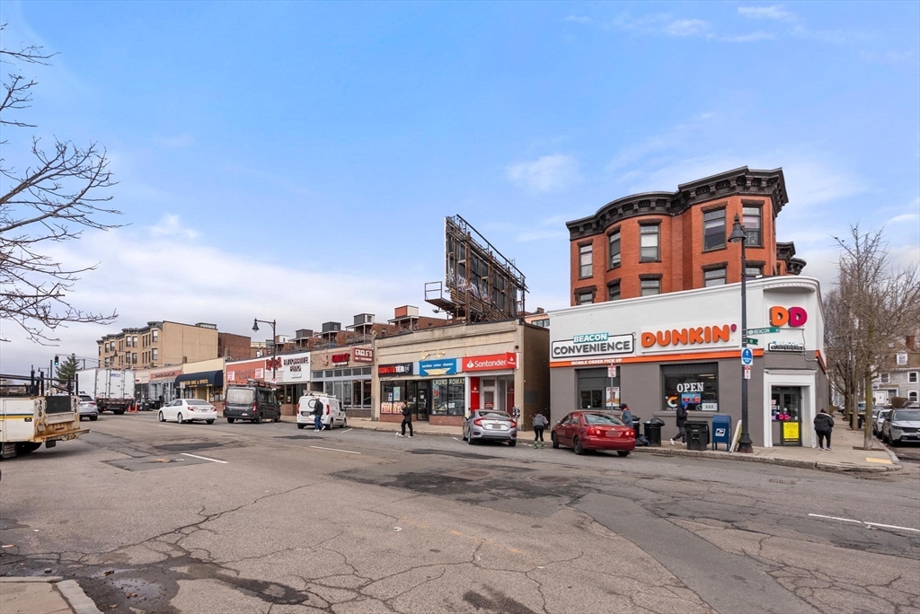 1874 Beacon Street, Unit 4 Brookline, MA 02445 - Photo 16 of 22