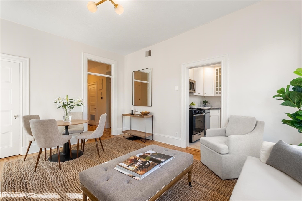 1874 Beacon Street, Unit 4 Brookline, MA 02445 - Photo 22 of 22