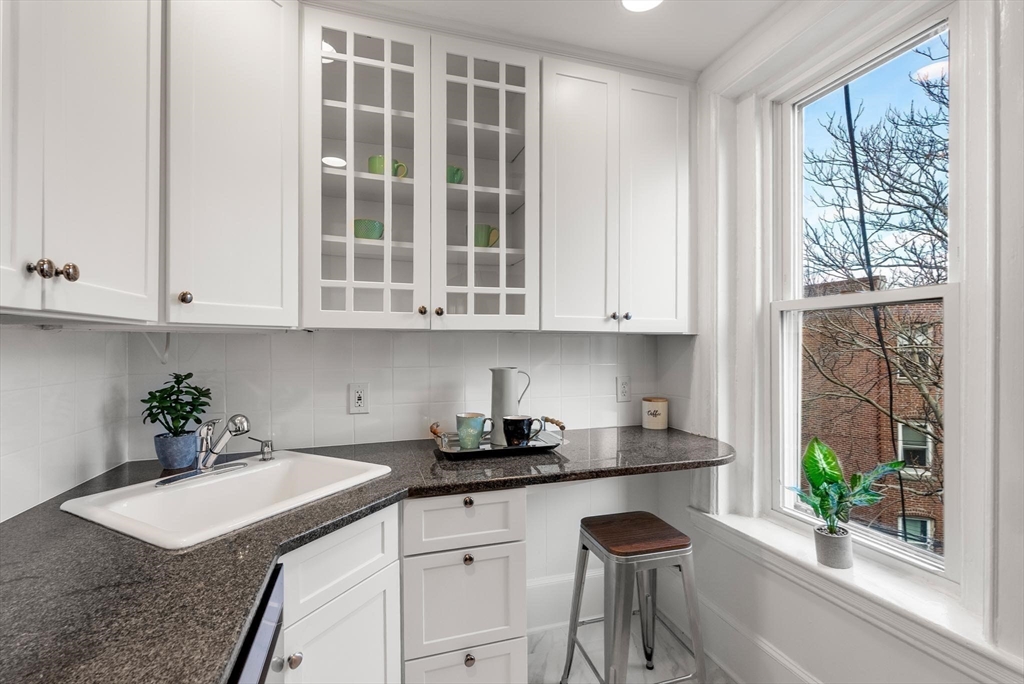 1874 Beacon Street, Unit 4 Brookline, MA 02445 - Photo 6 of 22