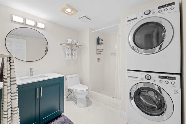 $2,200 | 9193 Pecky Cypress Lane, Boca Raton, FL 33428
