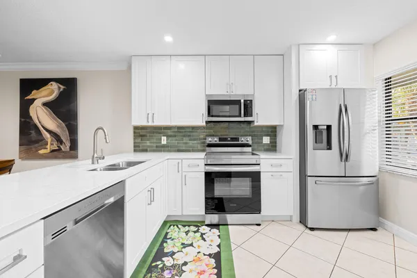 $2,200 | 9193 Pecky Cypress Lane, Boca Raton, FL 33428