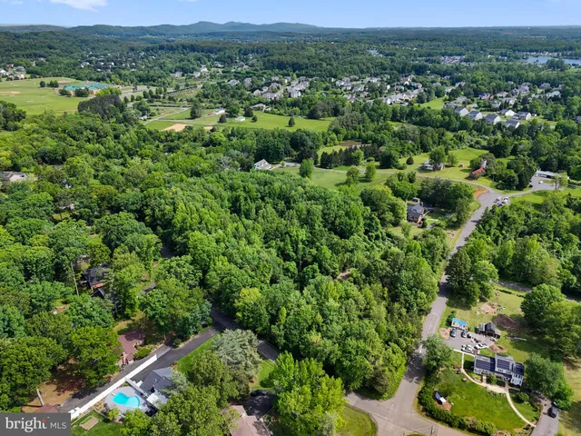 $1,022,350 | 3 Albrecht Lane, Warrenton, VA 20187