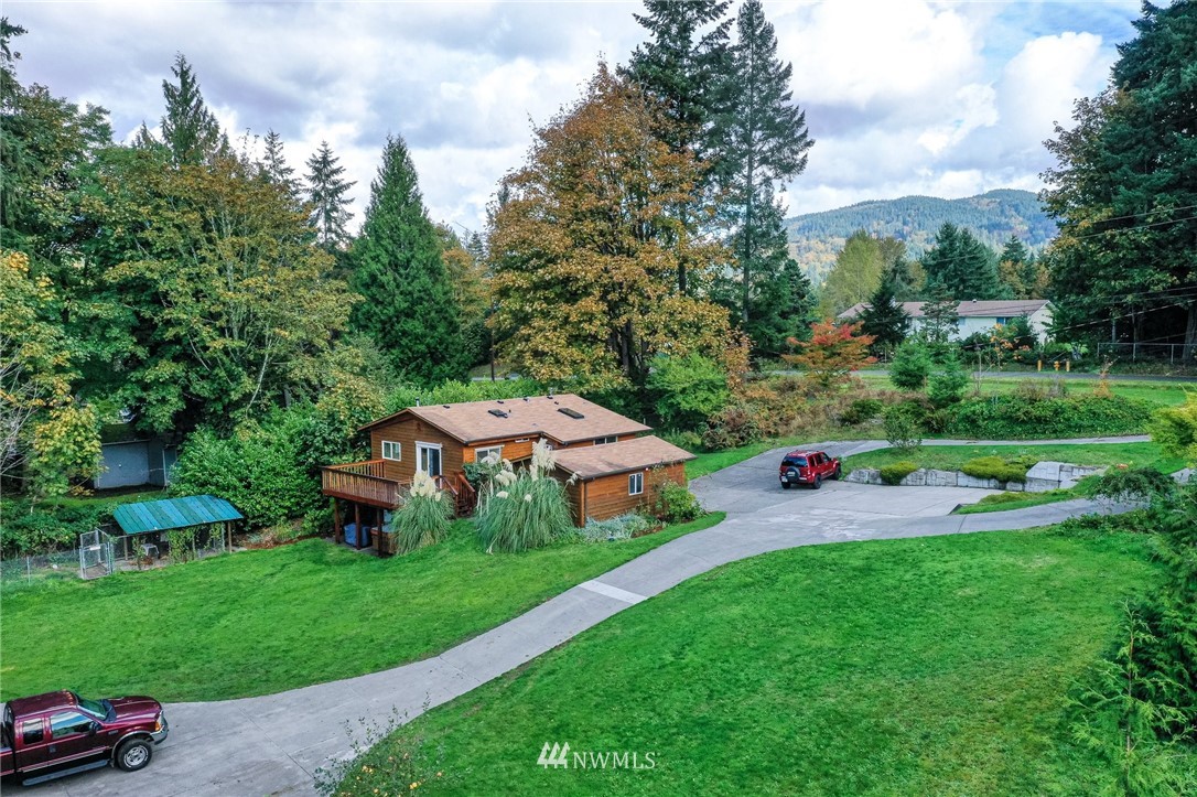 12235 176th Avenue Southeast Renton, WA 98059 - Photo 13 of 25 Gallery Image 13