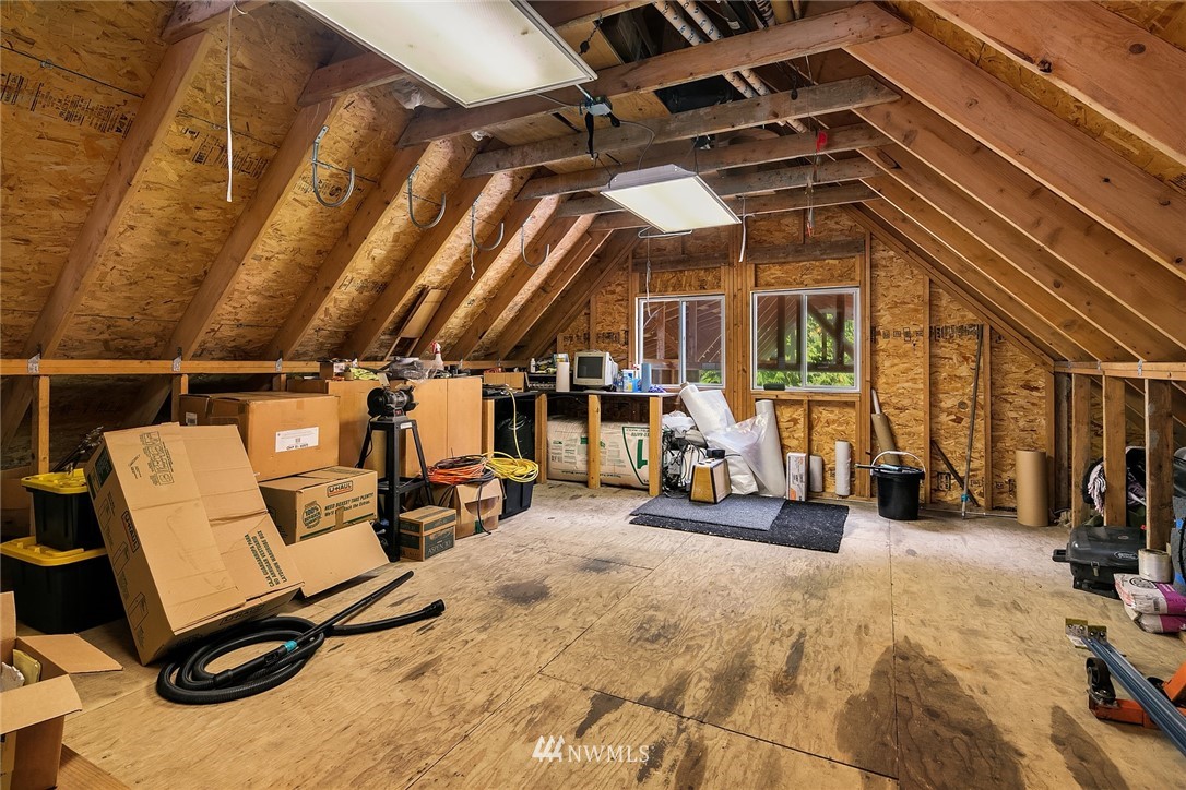 12235 176th Avenue Southeast Renton, WA 98059 - Photo 22 of 25 Gallery Image 22