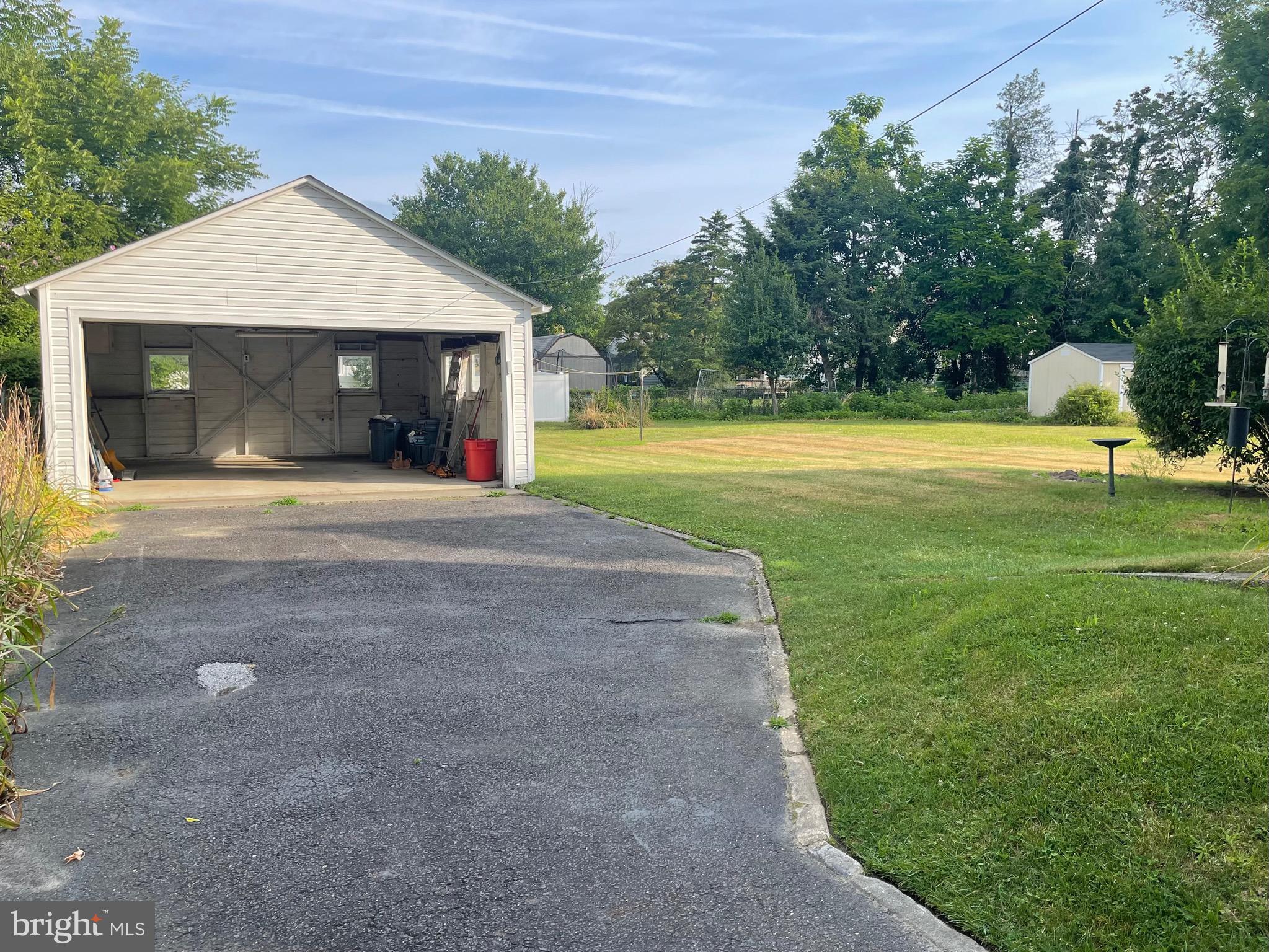 7 Union Avenue Stratford, NJ 08084 - Photo 25 of 28 Garage/Yard