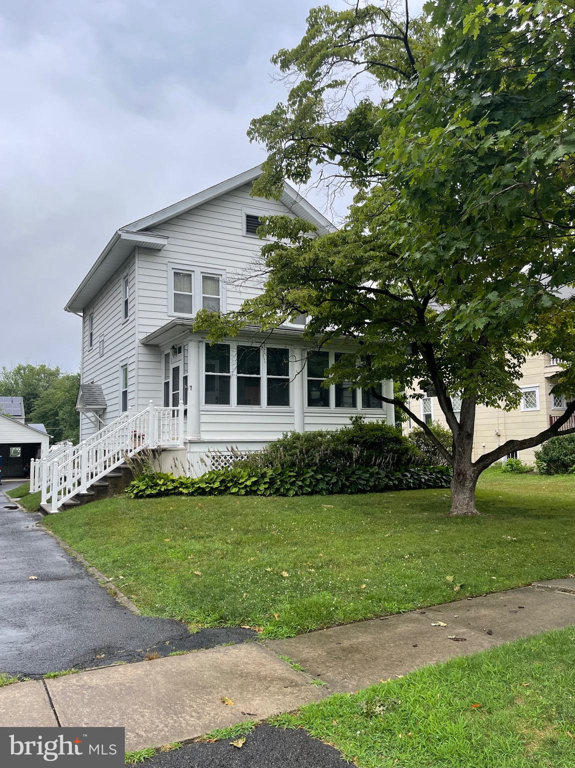 7 Union Avenue Stratford, NJ 08084 - Photo 3 of 28 House Front