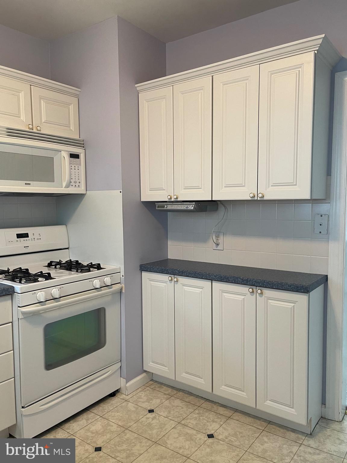 7 Union Avenue Stratford, NJ 08084 - Photo 7 of 28 Kitchen