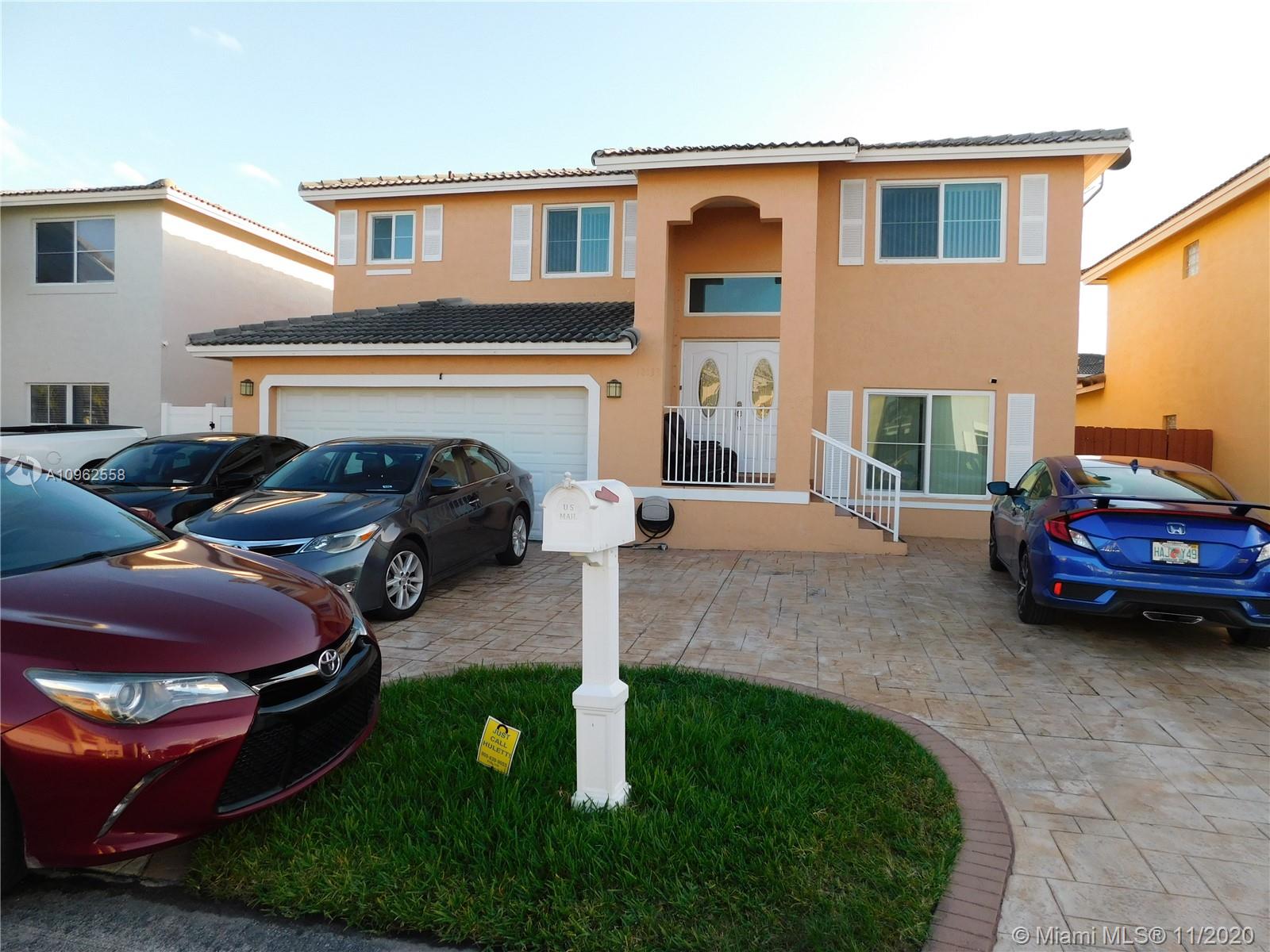12138 Southwest 250th Terrace Homestead, FL 33032 - Photo 2 of 24