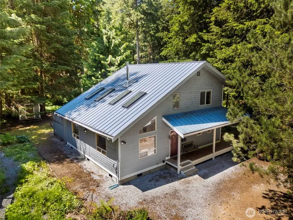 $550,000 | 7101 Rainier Way, Glacier, WA 98244