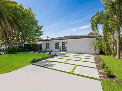 $1,075,000 | 1750 Northeast 49th Street, Fort Lauderdale, FL 33334