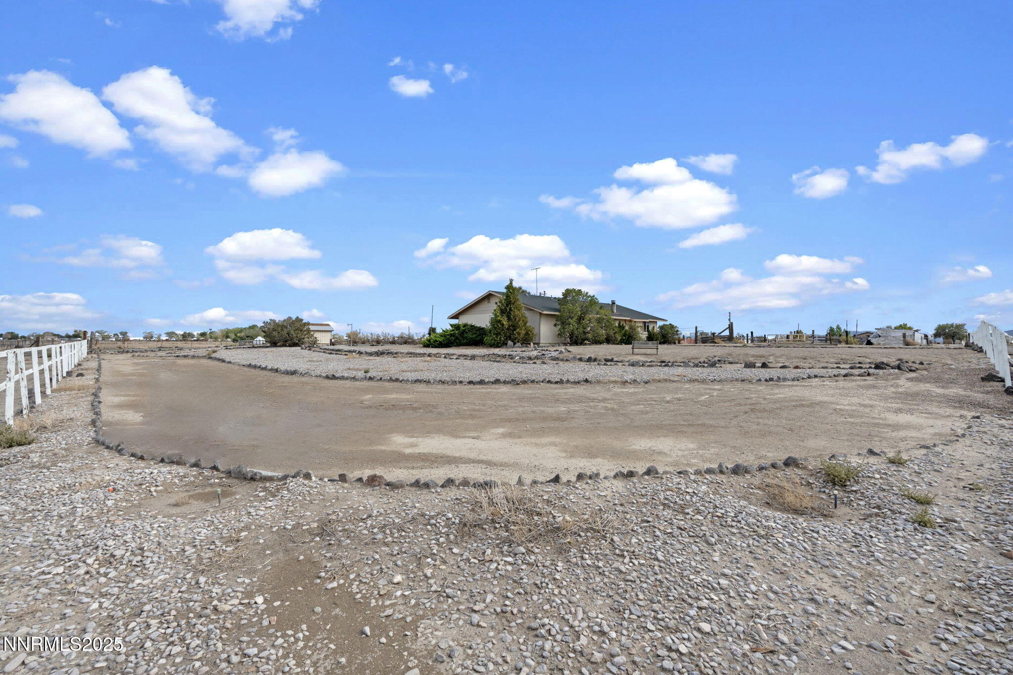 909 Butte View Fallon, NV 89406 - Photo 6 of 53 8-web-or-mls-DSC06175