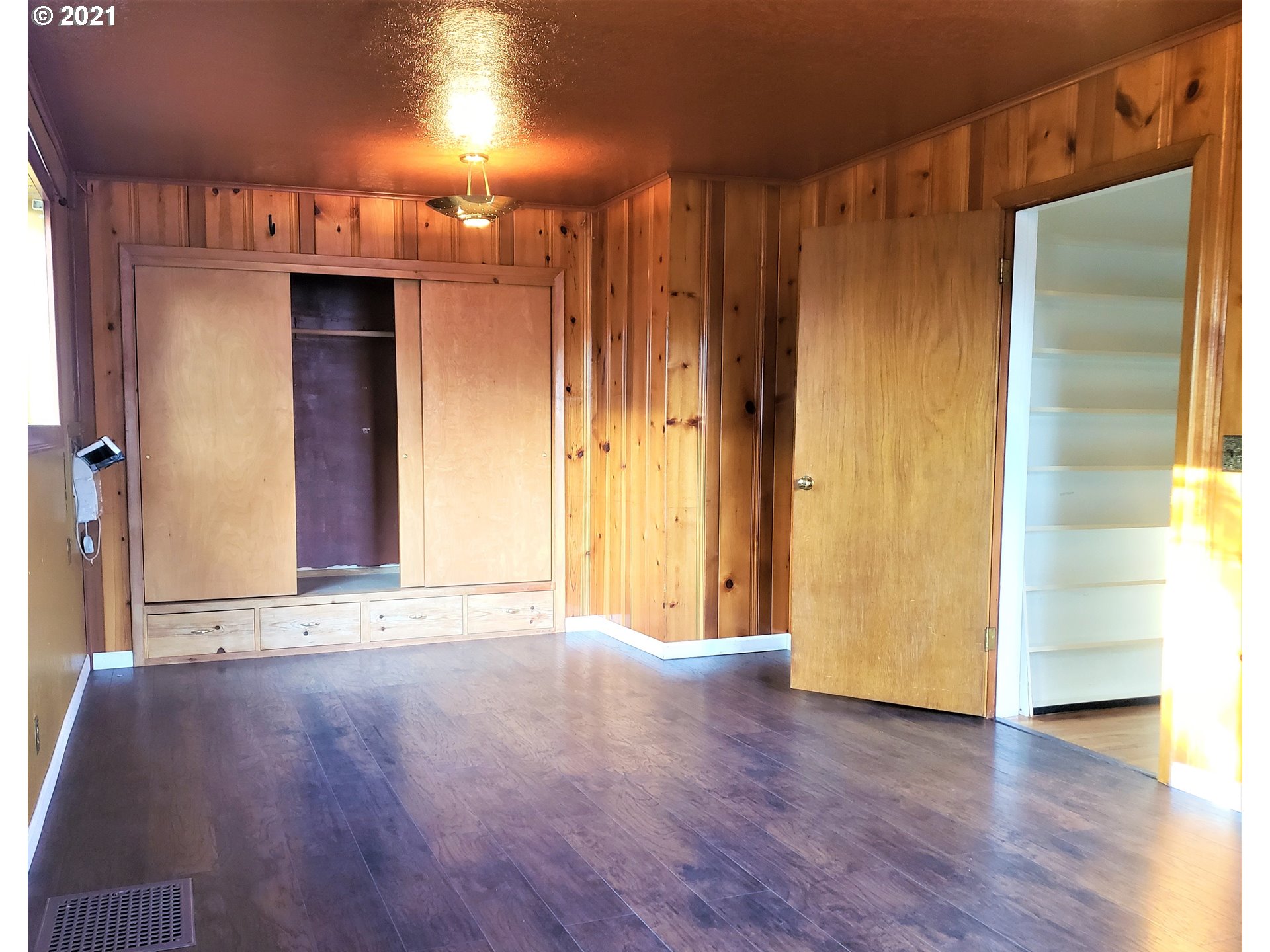631 Northwest 7th Street Pendleton, OR 97801 - Photo 14 of 20 Gallery Image 14