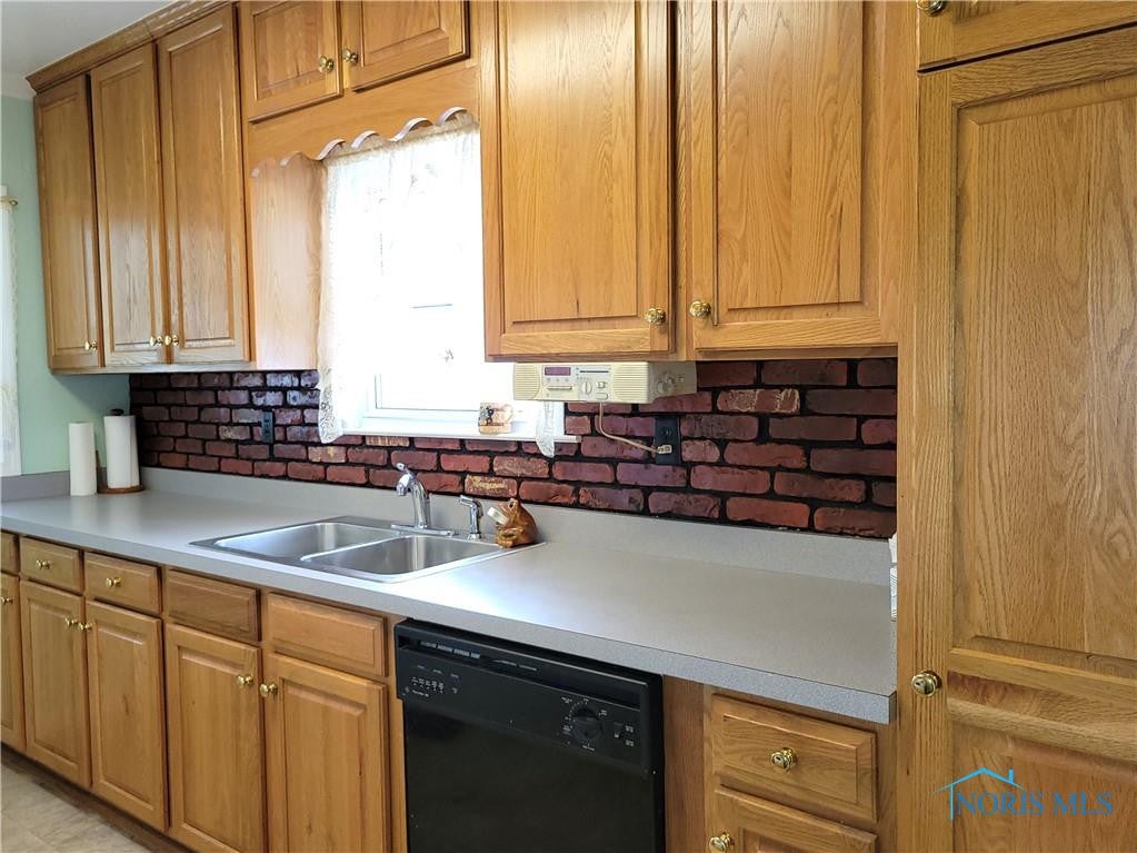 4801 Thobe Road Toledo, OH 43615 - Photo 12 of 33 Gallery Image 12