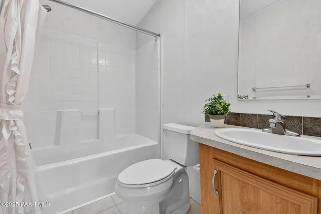 $289,000 | 390 Lobo Lane, Chino Valley, AZ 86323