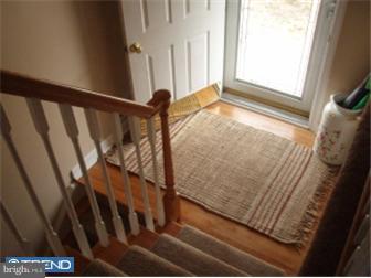 14 Elmont Road Hamilton, NJ 08610 - Photo 9 of 12 Gallery Image 9