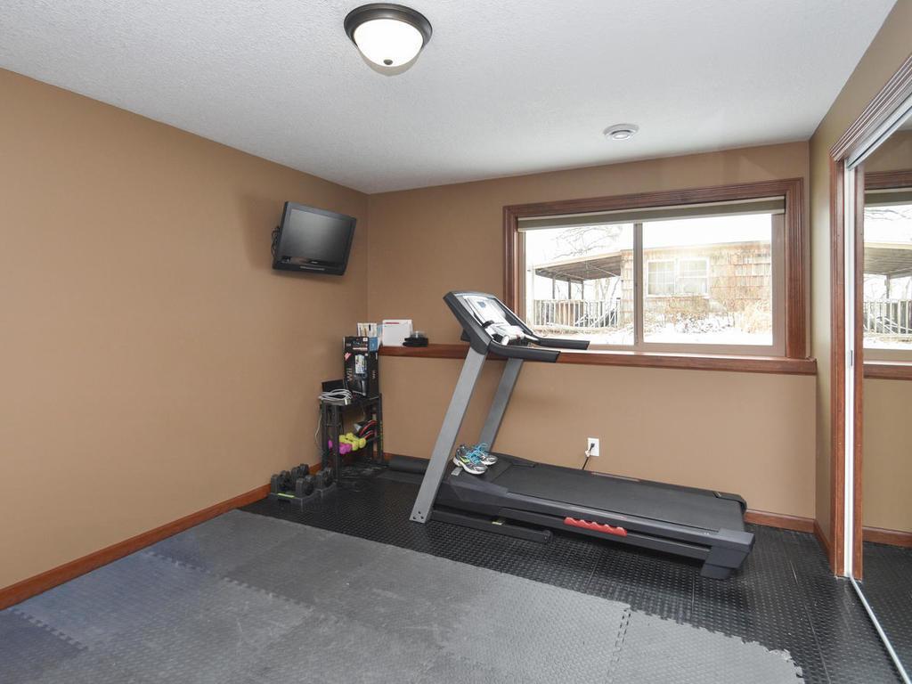 1715 Hawk Trail Buffalo, MN 55313 - Photo 22 of 24 Gallery Image 22