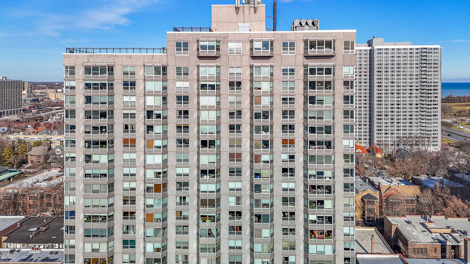 720 West Gordon Terrace, Unit 4A Chicago, IL 60613 - Photo 1 of 27 Gallery Image 1