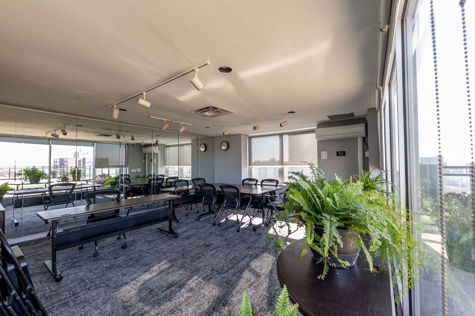 720 West Gordon Terrace, Unit 4A Chicago, IL 60613 - Photo 15 of 27 Gallery Image 15
