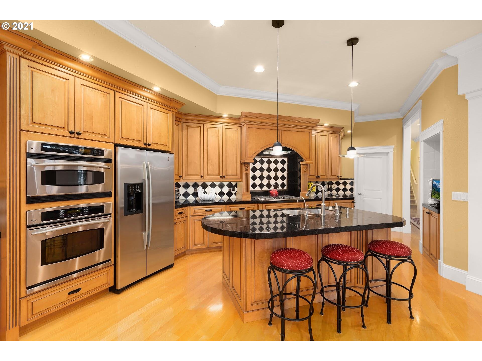 16797 South Kraeft Road Oregon City, OR 97045 - Photo 10 of 32 Gallery Image 10