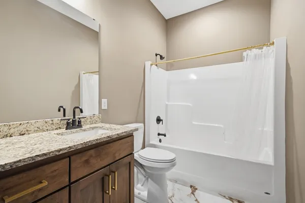 $950,000 | 22704 Godfrey Road, Siren, WI 54872