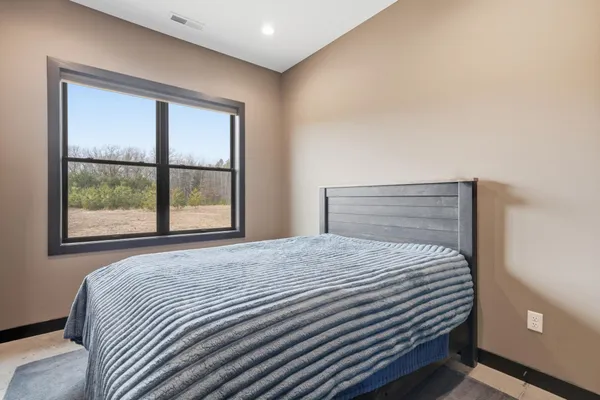 $950,000 | 22704 Godfrey Road, Siren, WI 54872