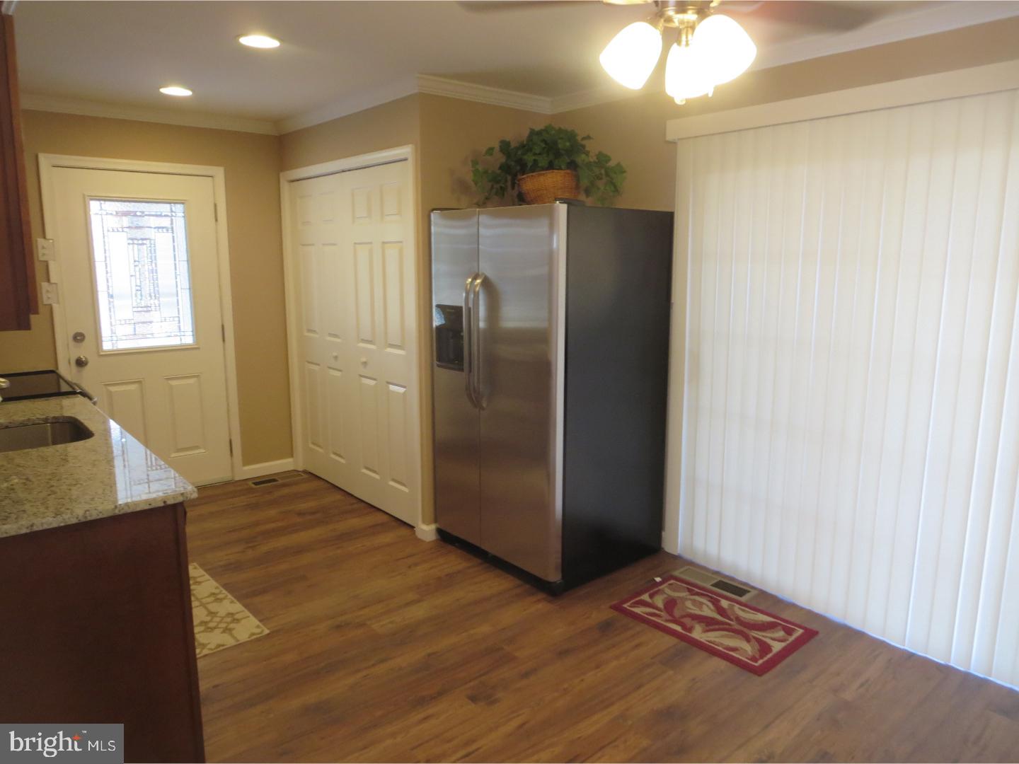 813 Chesterton Road Fairless Hills, PA 19030 - Photo 10 of 24 Kitchen