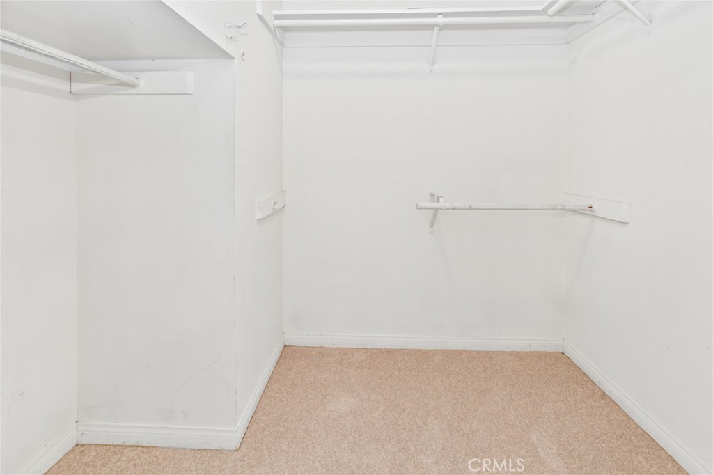 1006 Vía Zapata Riverside, CA 92507 - Photo 19 of 46