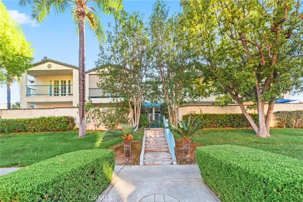 $549,000 | 1006 Vía Zapata, Riverside, CA 92507