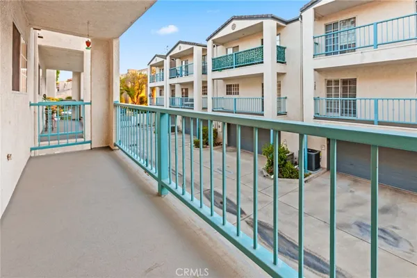 $549,000 | 1006 Vía Zapata, Riverside, CA 92507