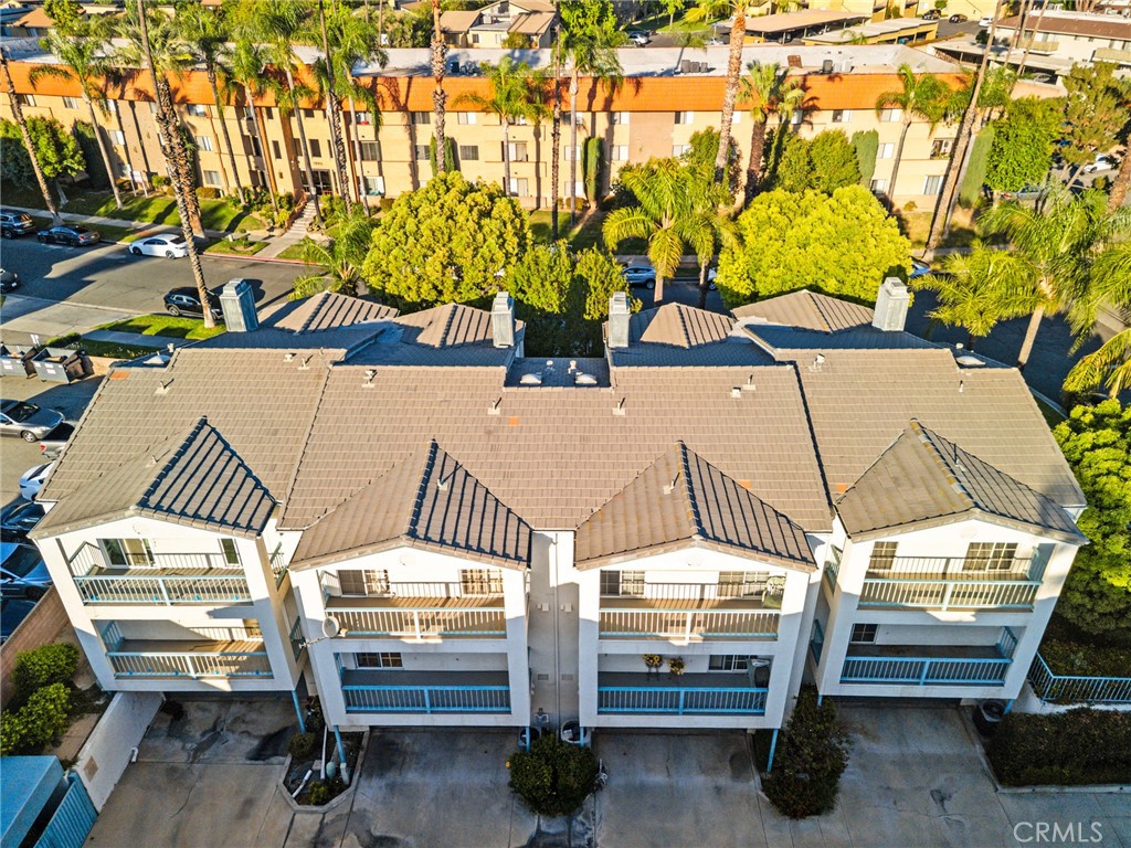 1006 Vía Zapata Riverside, CA 92507 - Photo 33 of 46