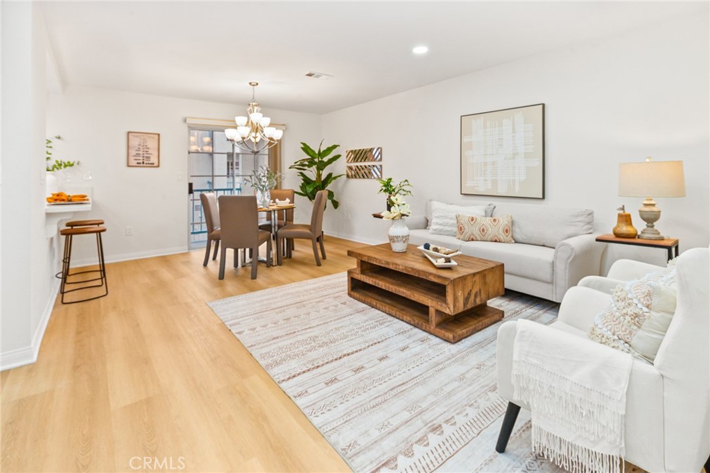 1006 Vía Zapata Riverside, CA 92507 - Photo 9 of 46